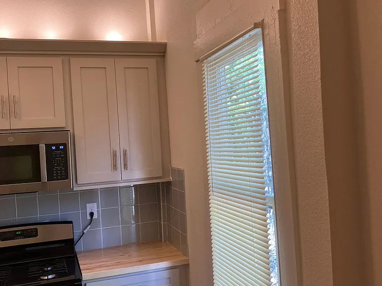 130 Ellis Bean #B — Photo 7