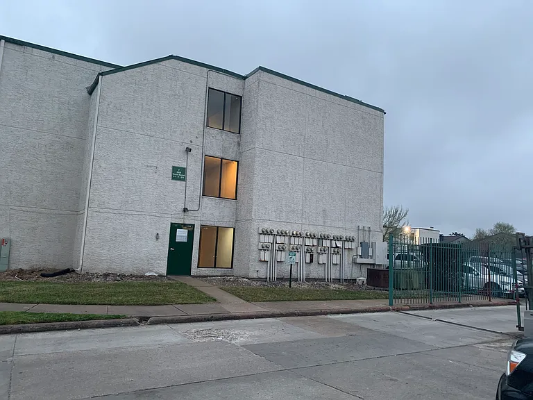 2826 S Bartell Dr #F23 — Photo 12