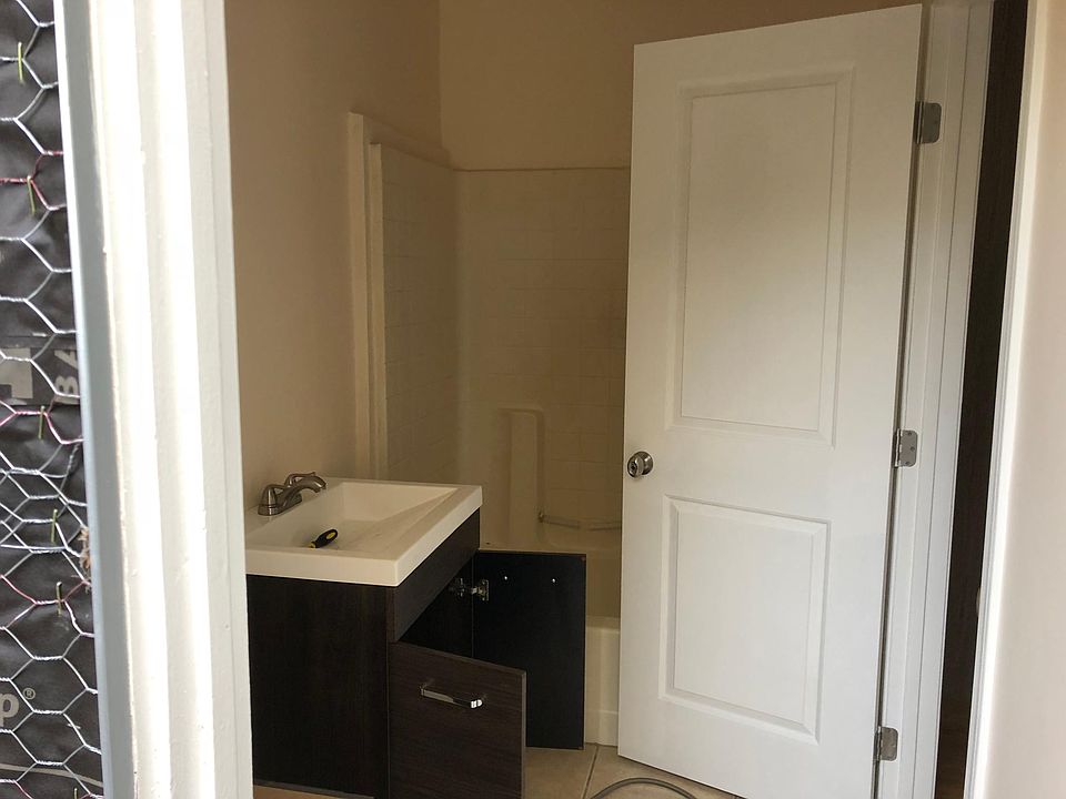 1st image of 1224 Orange Grove Ave #A