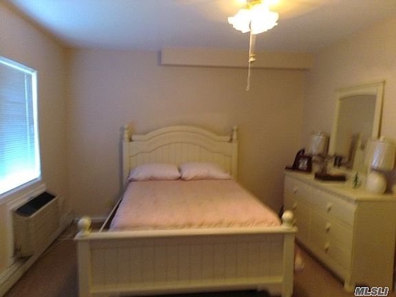 5th image of 108 Atlantic Ave