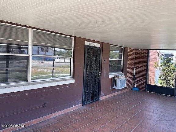 2nd image of 1002 10th St #A
