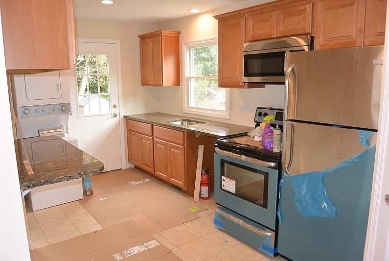 2nd image of 77 Point Pleasant Rd