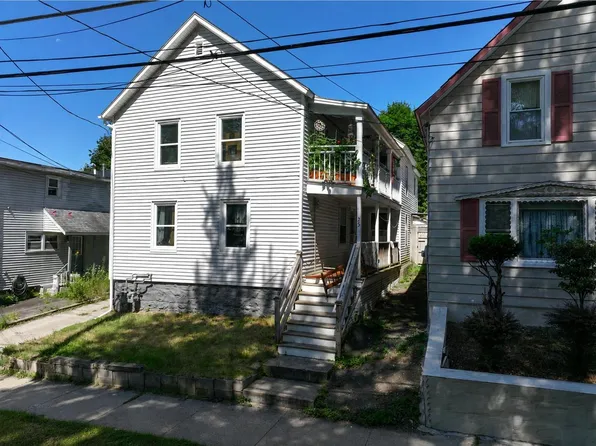 25 River Street, Winooski, VT 05404