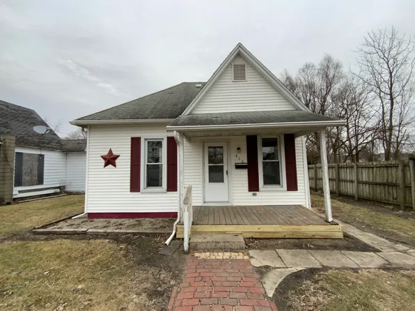 410 Front St, Hoopeston, IL 60942