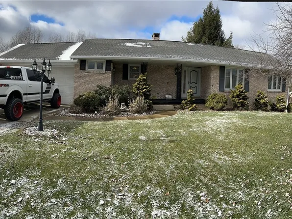 2988 Kingsridge Rd, East Liverpool, OH 43920