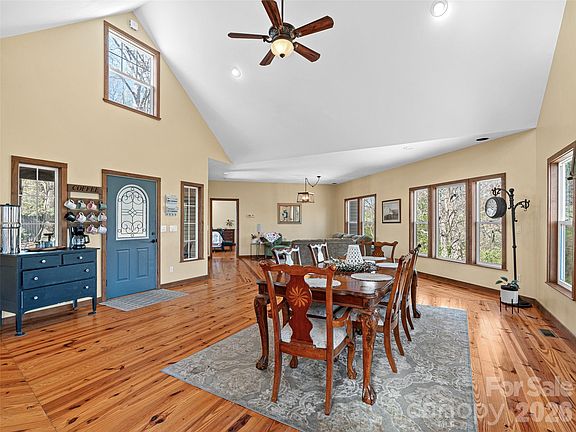 5th image of 6 Jackson Cove Rd