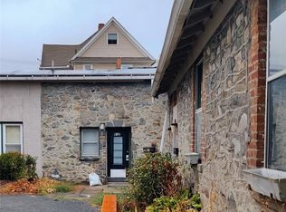 81 Vineyard Ave #81C, Highland, NY 12528
