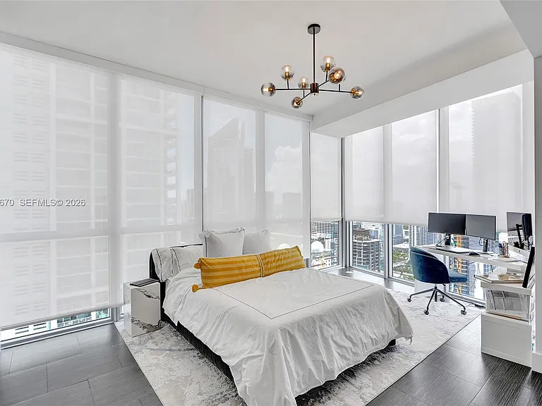1100 Biscayne Blvd #3708S — Photo 3
