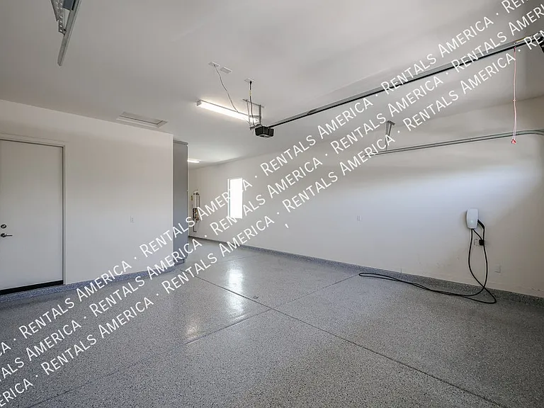 1530 E San Carlos Way — Photo 70