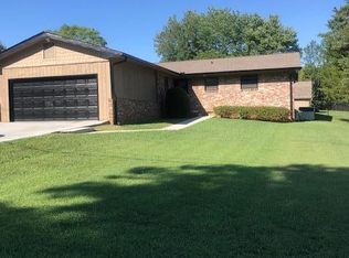 330 Westmorland Dr, Maryville, TN 37803