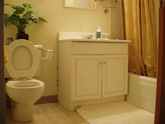 Rented by City Connections Realty | media 15