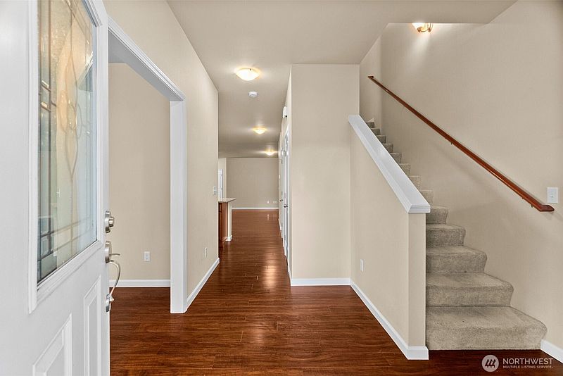3rd image of 7614 Pike Avenue NE