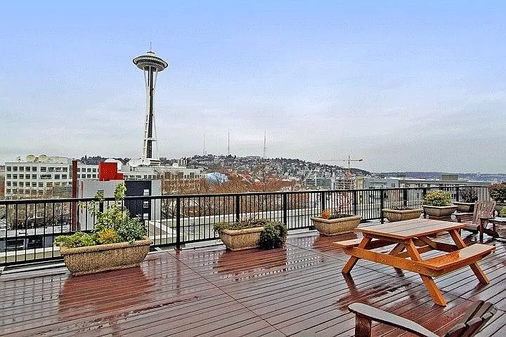 425 Vine St #318 — Photo 1
