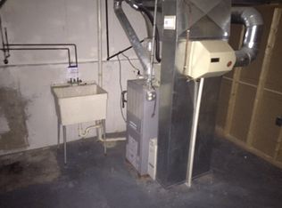 735 Lakeside Circle Dr, Wheeling, IL 60090