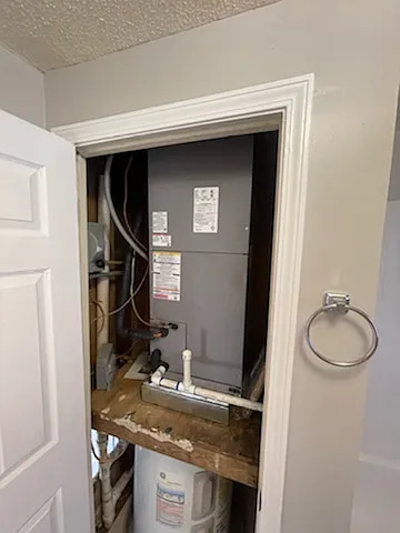 139 Railroad St. - B — Photo 10