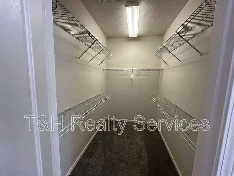 12691 Leah Ln — Photo 16