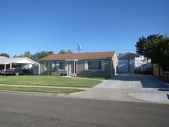 3rd image of 4939 W Havasu Way