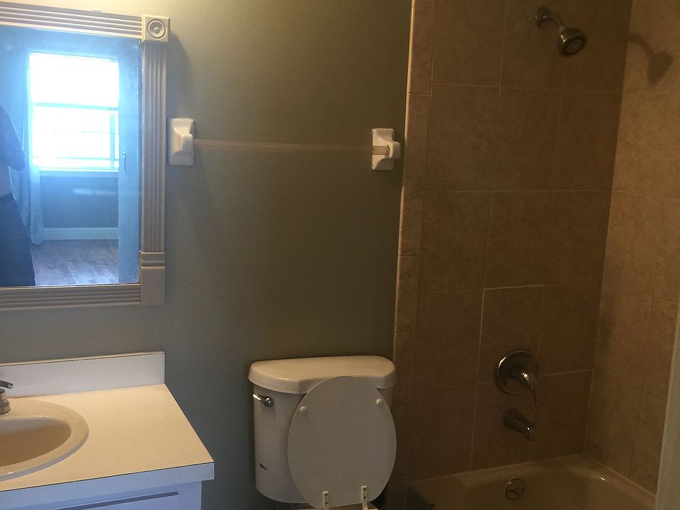 1st image of 313 Dirksen Dr APT F11