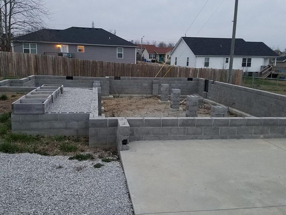 2nd image of 1525 Brook Dr