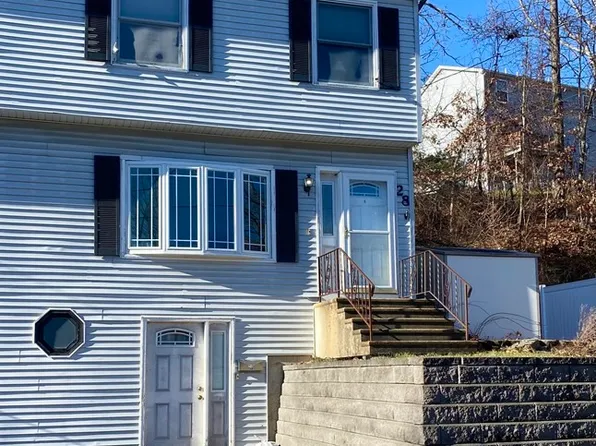 28 Orono St, Worcester, MA 01606