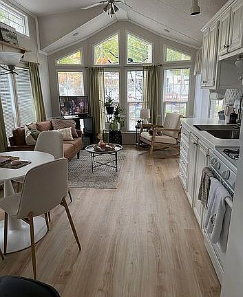 2nd image of 42 Pierce Rd #244