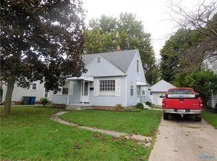 2036 Strathmoor Ave, Toledo, OH 43614
