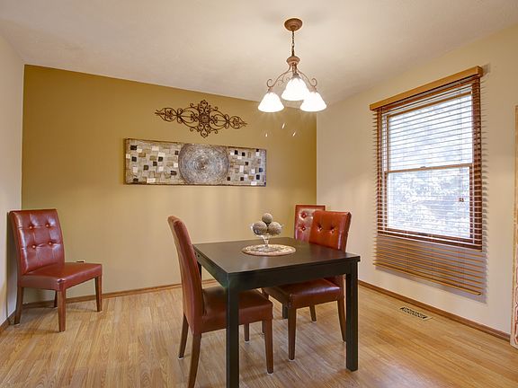 New hardwood from LR to DR