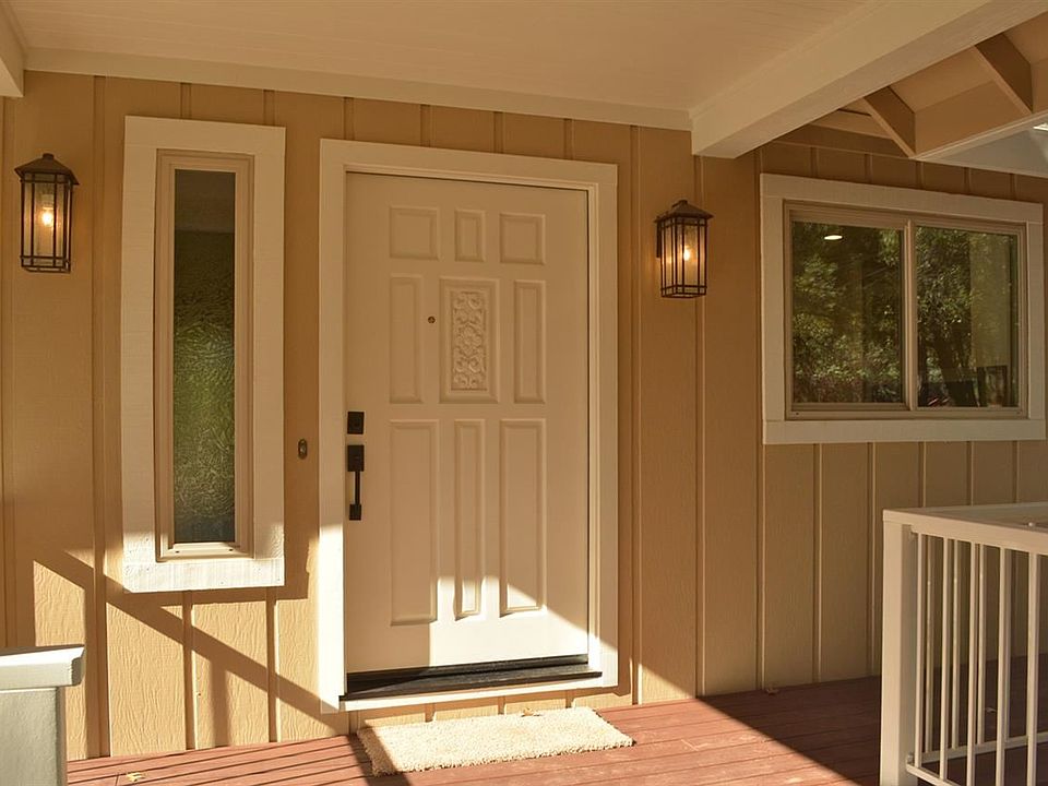 1st image of 15794 Carrie Dr