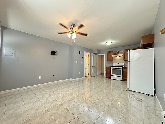 2nd image of 1A Sherwood Pl #1F