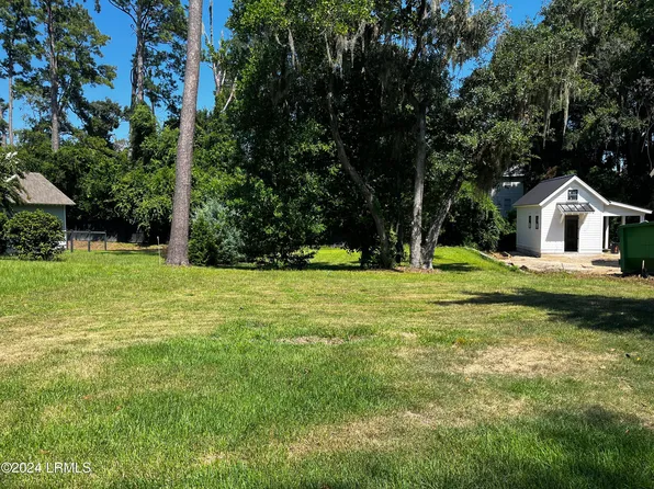 513 Water St, Beaufort, SC 29902