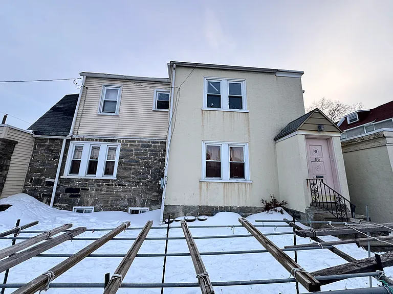 100 Glendale Rd — Photo 8