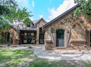 1307 Greg St, Azle, TX 76020