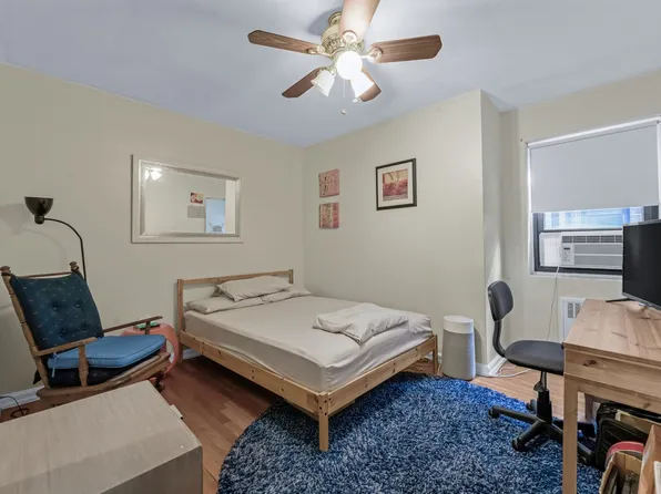 118-66 Metropolitan Avenue image 14 of 16