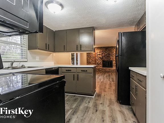 5th image of 10431 Lawnhaven Dr