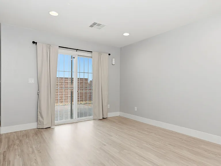 8910 W Marble Light Ave — Photo 9
