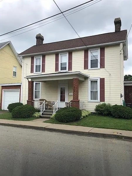 445 Carson St photo 1