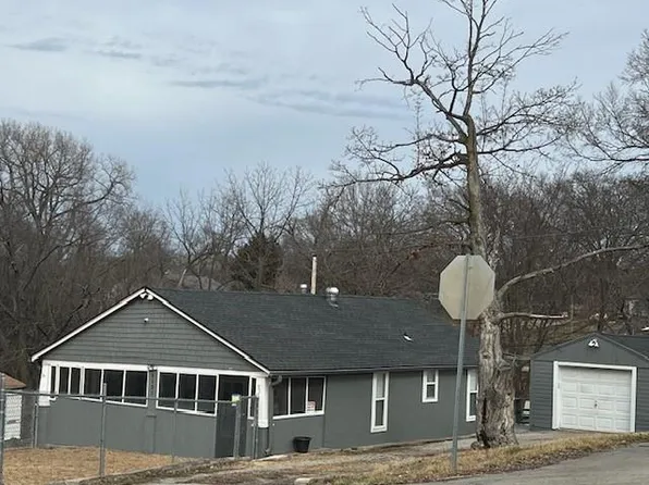 3131 Donnelly Ave, Kansas City, MO 64129