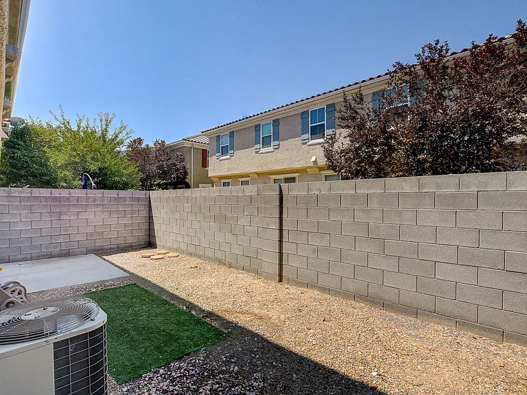 3909 Sweet Pine St #102 — Photo 40