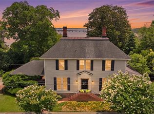 110 N Front St, Hertford, NC 27944