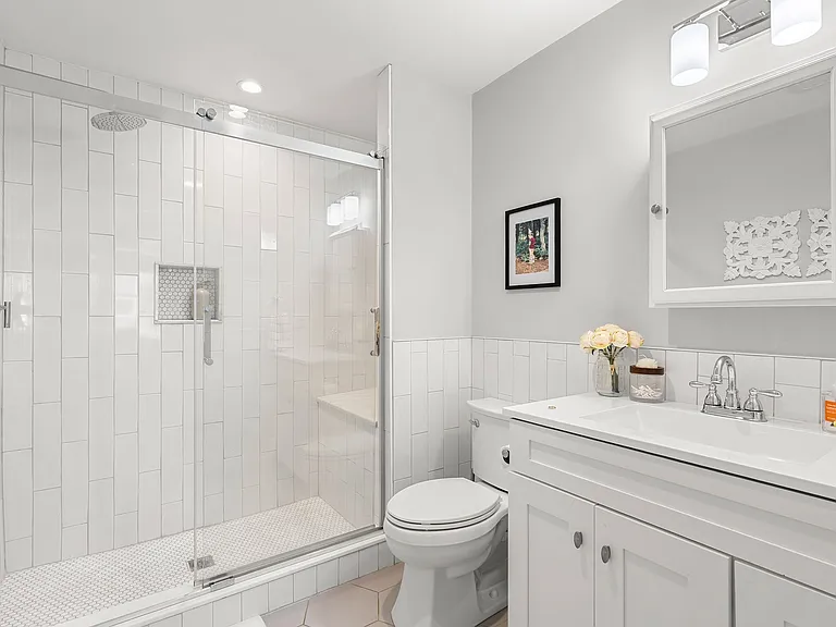 109 Thomas Burgin Pkwy #2 — Photo 17