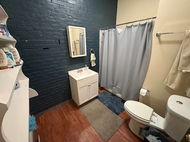2254 Wheeler St — Photo 4