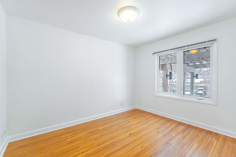 Winnipeg Apartment for rent - 2 Bedrooms — photo 28