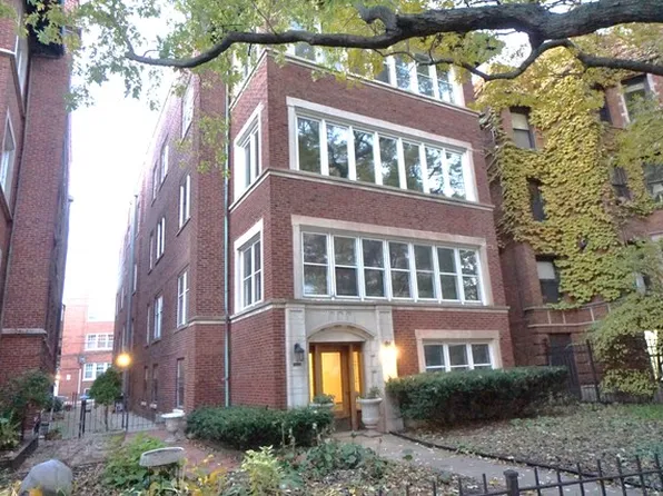 1212 W Sherwin Ave #2, Chicago, IL 60626