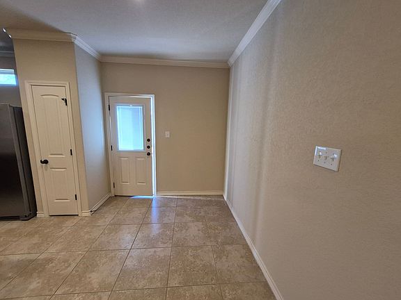 5th image of 6502 Marcel Way #102
