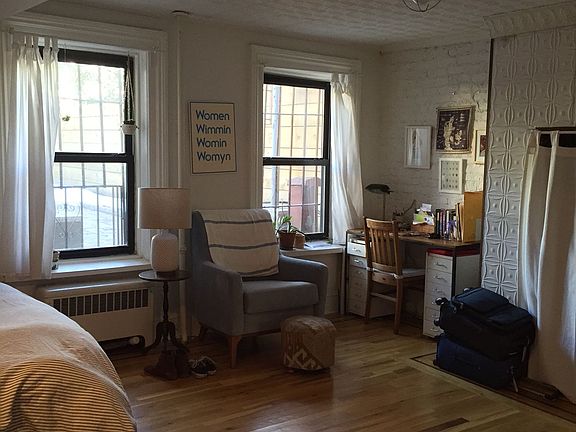 4th image of 323 Macdonough St APT 1