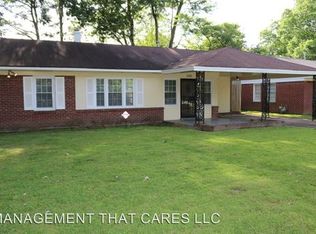1361 Dearing Rd, Memphis, TN 38117