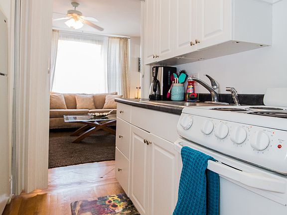 2nd image of 12 Chiswick Rd #1