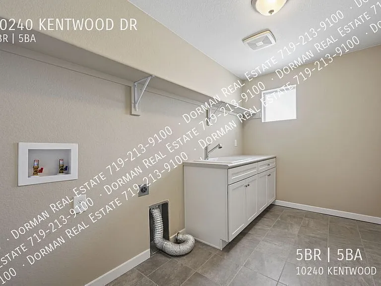 10240 Kentwood Dr — Photo 85