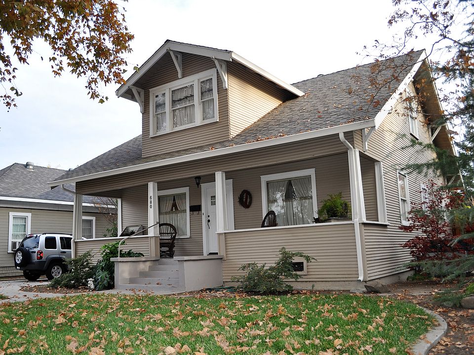1st image of 680 Mitchell Ave