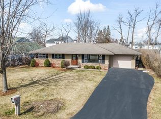 227 Kimball Ave, Wauconda, IL 60084